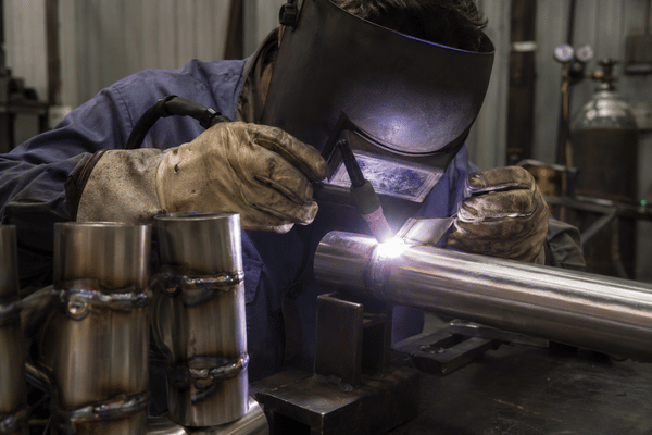 Inconsistent penetration and operator fatigue in manual tube welding